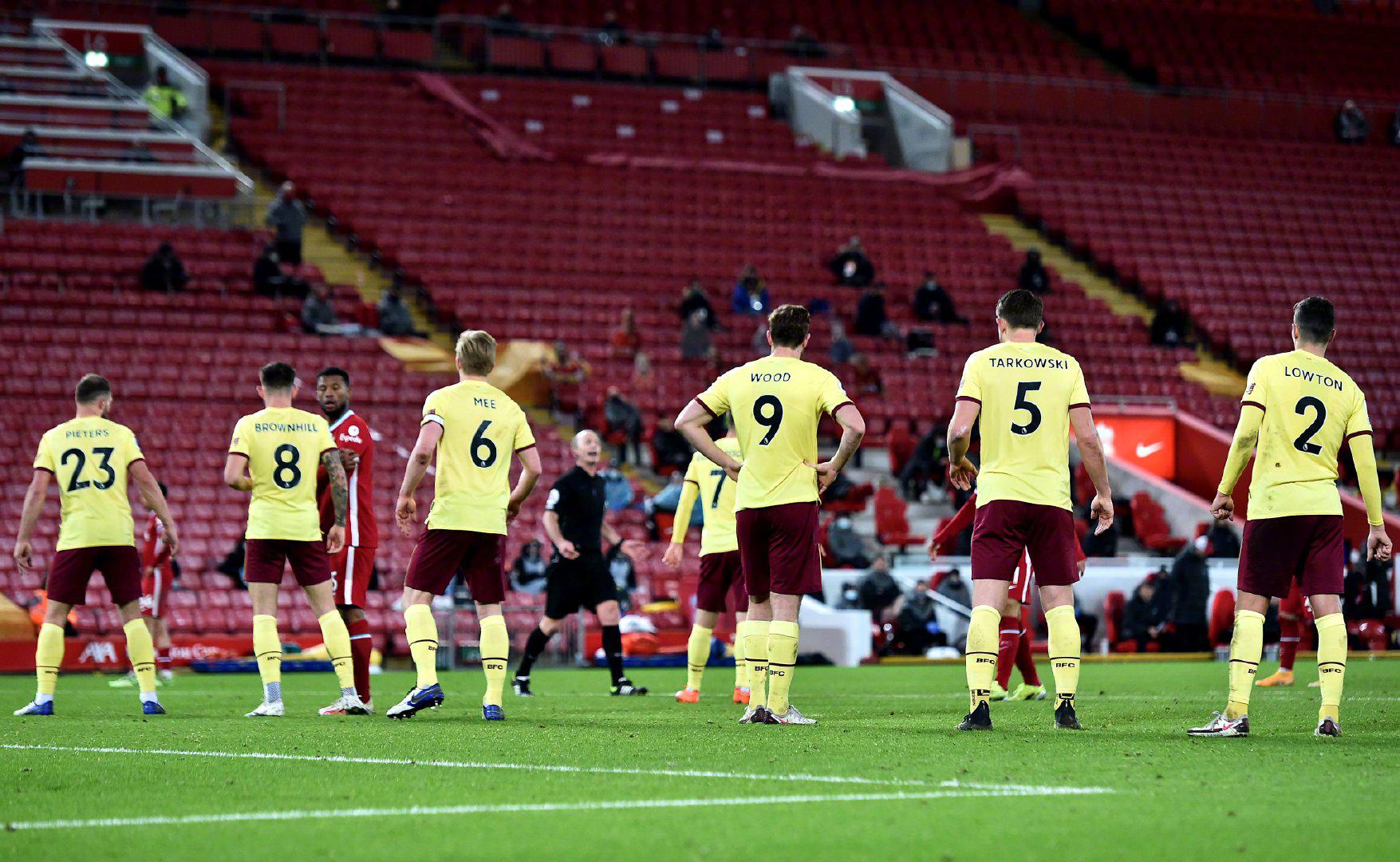 尊重显得尤 尊重显得尤